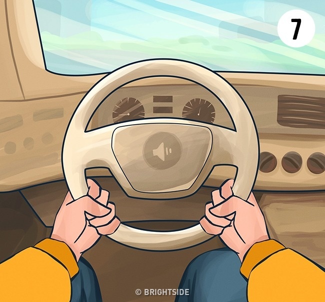 How to Hold the Steering Wheel