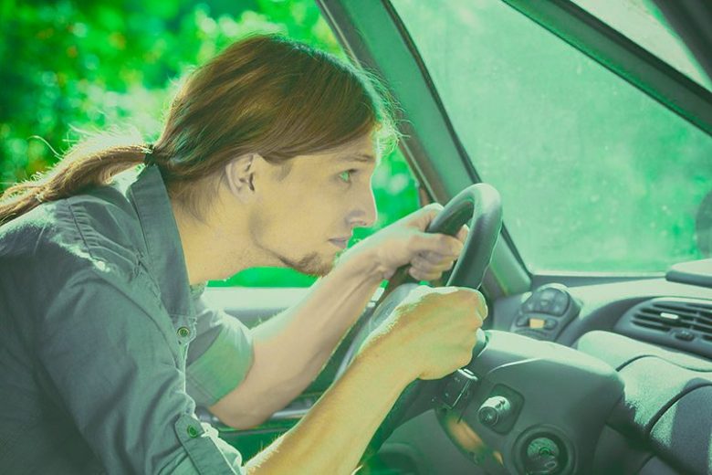 how to avoid car accidents