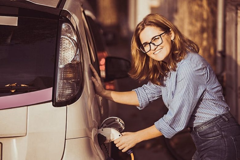 How Many Americans Are Interested In Buying An Electric Car? eTags