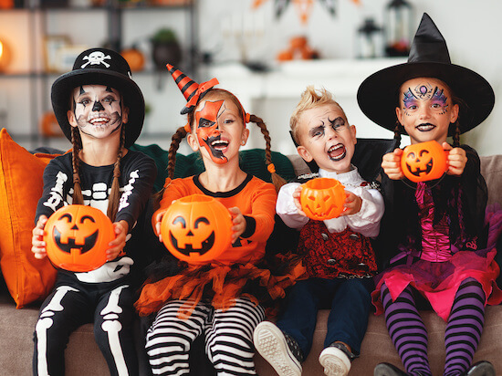 Halloween 2021 Road Safety Tips For Trick-Or-Treaters & Drivers – eTags ...