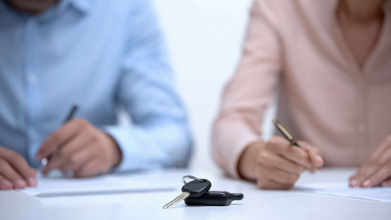 Signing a vehicle title in a divorce