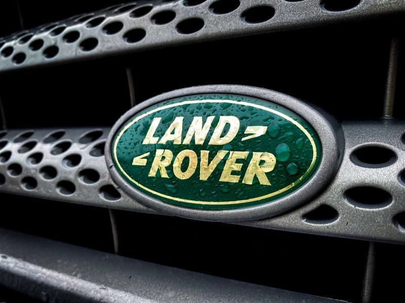 Land Rover logo