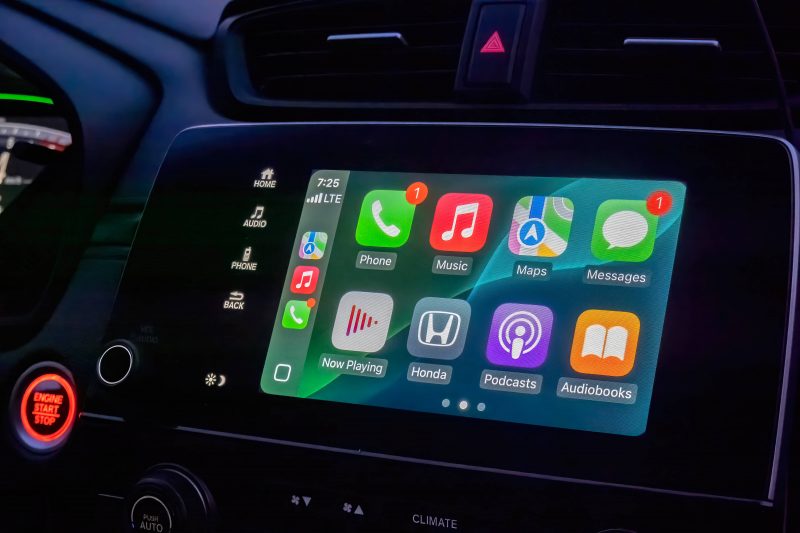 Apple CarPlay