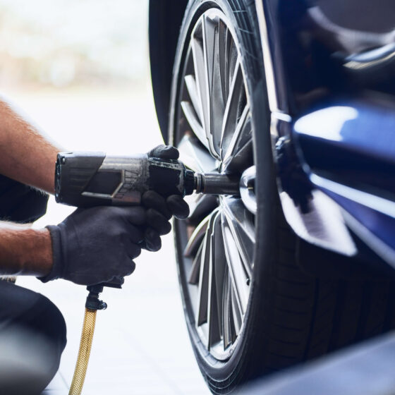 Fixing tires on a vehicle