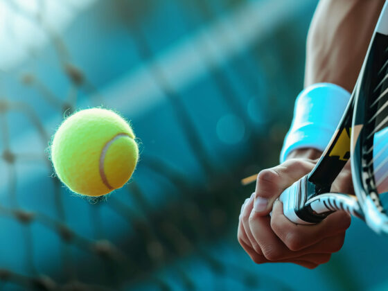 Play tennis